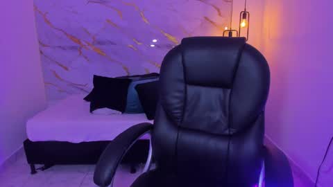 Sasha online show from February 4, 1:56 am