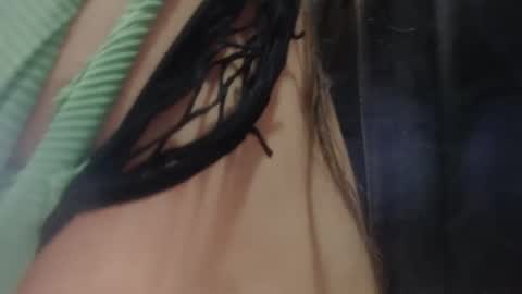 Snapshot of sasha_multiorgasmic chatting on January 3, 9:57 pm sasha online show from January 3, 9:57 pm
