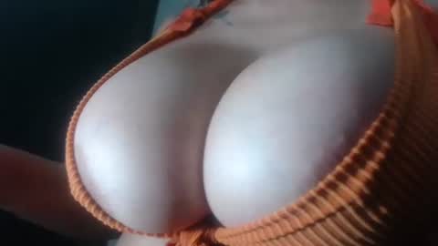 Snapshot of sasha_multiorgasmic chatting on September 10, 6:02 am sasha online show from September 10, 6:02 am