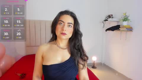 Snapshot of sashaa_petit chatting on October 16, 11:33 am Sashaa online show from October 16, 11:33 am
