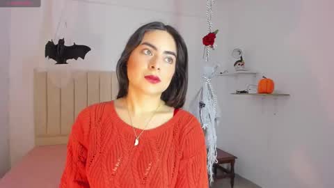 Snapshot of sashaa_petit chatting on October 20, 11:10 am Sashaa online show from October 20, 11:10 am