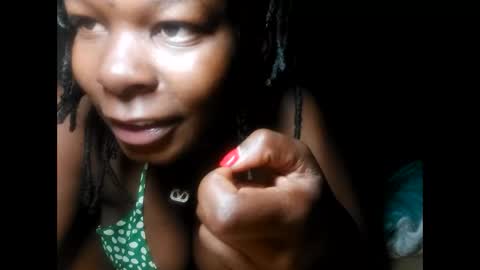 Snapshot of sashabigbooty chatting on January 9, 2:14 am sashabigbooty online show from January 9, 2:14 am