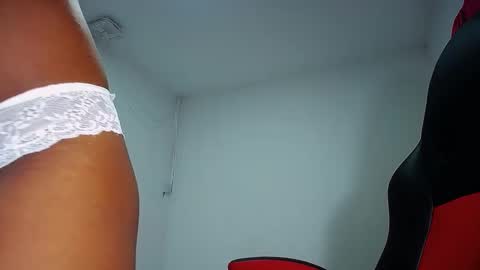 sashabreck1 online show from December 30, 2:20 am