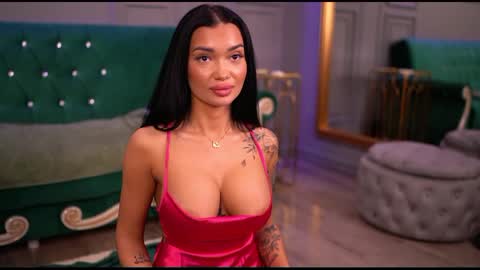 Dennise online show from February 25, 1:20 am