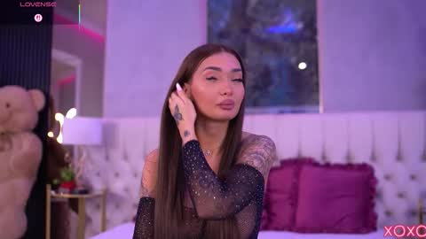 Dennise online show from September 26, 6:34 pm