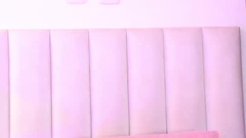 sashaheaven_ online show from December 19, 2:01 am