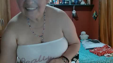 S A S H A R O S E online show from February 16, 6:59 pm