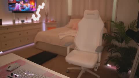 sashawest_official online show from March 11, 3:18 pm