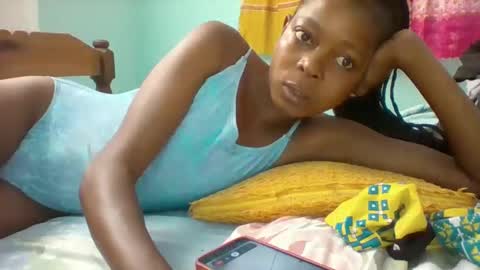 Snapshot of sashay_dario chatting on September 25, 4:16 am sashay_dario online show from September 25, 4:16 am
