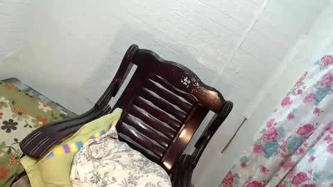 KEYLLA online show from April 24, 1:19 am