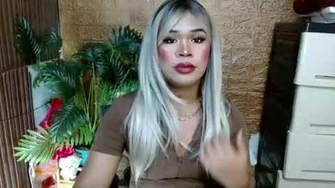 sassy_tinaxx online show from December 13, 7:53 pm