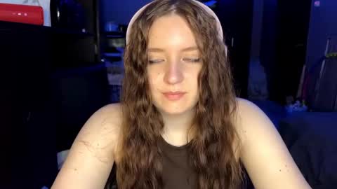 Snapshot of sassy_touch_heat_x3 chatting on September 12, 5:13 pm Marmulka or Mary online show from September 12, 5:13 pm