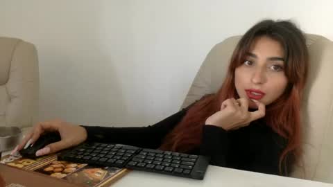 Snapshot of sassykitttykat chatting on July 21, 1:46 pm sassykitttykat online show from July 21, 1:46 pm