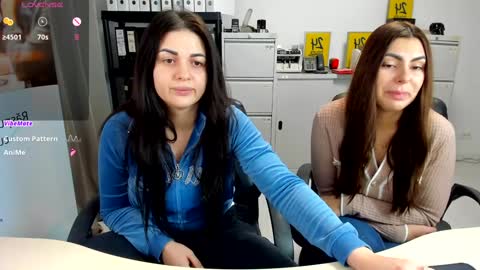Snapshot of sassytiff chatting on December 23, 3:44 pm sassytiff online show from December 23, 3:44 pm