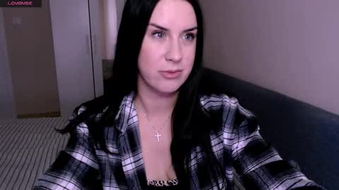 satisfaction__ online show from January 9, 8:17 am