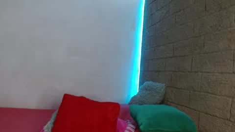 Sativa online show from December 17, 8:54 pm