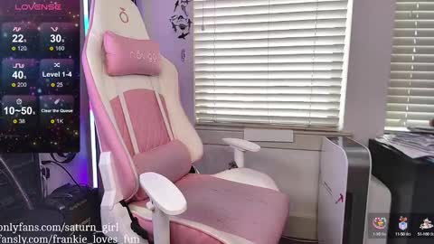 Saturn Girl online show from September 8, 7:46 pm