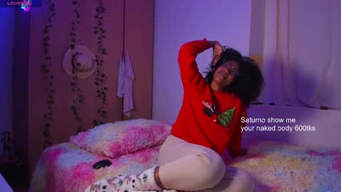 Snapshot of saturno_vibes chatting on January 6, 1:30 pm saturno_vibes online show from January 6, 1:30 pm