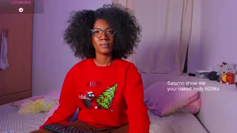 Snapshot of saturno_vibes chatting on January 7, 11:05 am saturno_vibes online show from January 7, 11:05 am