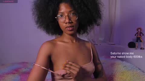 Snapshot of saturno_vibes chatting on February 21, 11:55 am saturno_vibes online show from February 21, 11:55 am