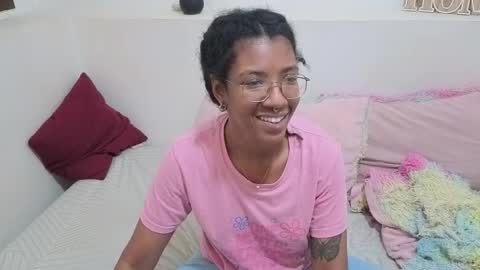 saturno_vibes online show from February 24, 9:29 am