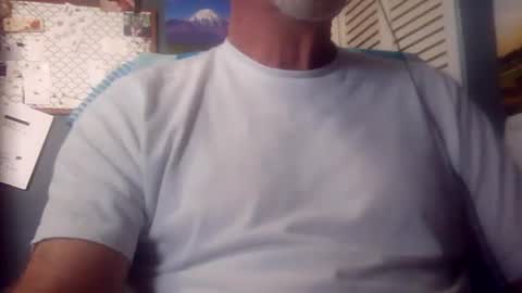 Snapshot of satyr64 chatting on June 18, 9:08 pm satyr64 online show from June 18, 9:08 pm