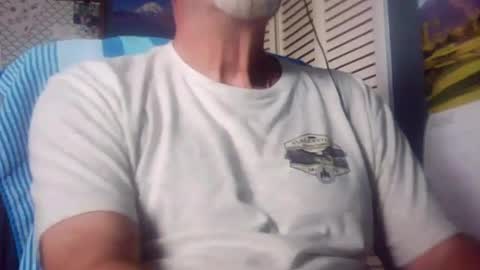 Snapshot of satyr64 chatting on July 1, 4:40 pm satyr64 online show from July 1, 4:40 pm