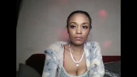 Shaniiice online show from March 28, 4:01 am