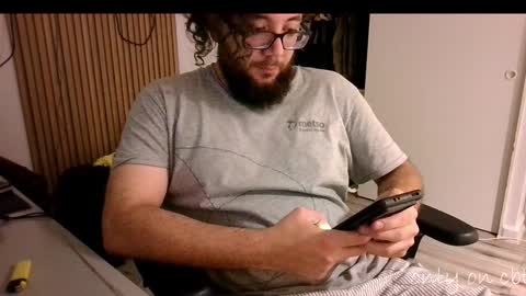 Snapshot of saucybonjo chatting on January 4, 2:35 am Ben online show from January 4, 2:35 am