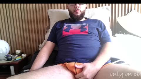 Snapshot of saucybonjo chatting on January 11, 12:40 pm Ben online show from January 11, 12:40 pm