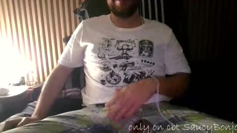 Snapshot of saucybonjo chatting on September 20, 12:44 am Ben online show from September 20, 12:44 am