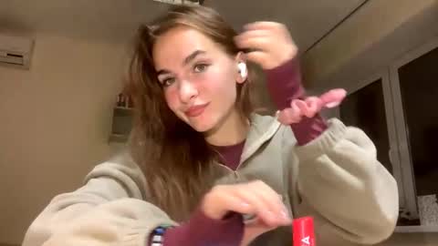 Snapshot of saundrayeeloy chatting on October 4, 4:38 pm Martha online show from October 4, 4:38 pm