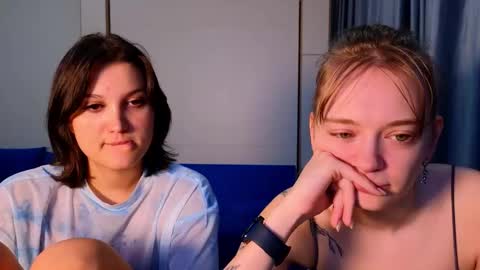 Snapshot of sav_anna chatting on September 15, 5:57 pm LUNA and ANNA    online show from September 15, 5:57 pm