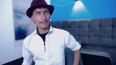 SavageLover  online show from January 6, 8:45 pm