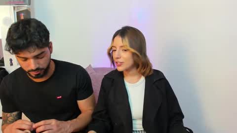 savagesweethearts online show from December 11, 4:31 pm