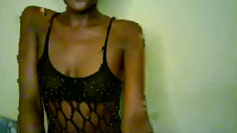 savagetonguee online show from March 22, 1:25 pm