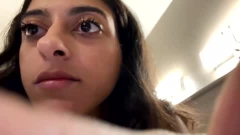 savannahtakethisbanana online show from November 22, 10:47 am