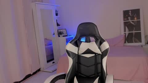 Savannahwildee online show from December 2, 7:16 pm