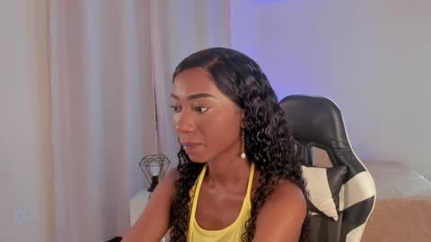 Savannahwildee online show from January 10, 11:11 am