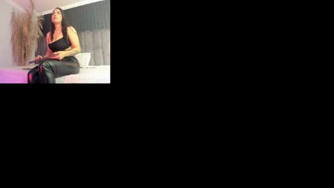 Snapshot of savina_ricci chatting on July 9, 2:59 am savina_ricci online show from July 9, 2:59 am