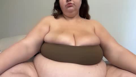 Snapshot of savrenee1 chatting on February 13, 9:44 pm Lexi online show from February 13, 9:44 pm