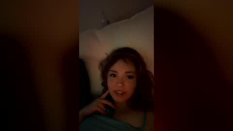 Snapshot of savvyxoxo00 chatting on July 14, 12:46 am savvyxoxo00 online show from July 14, 12:46 am