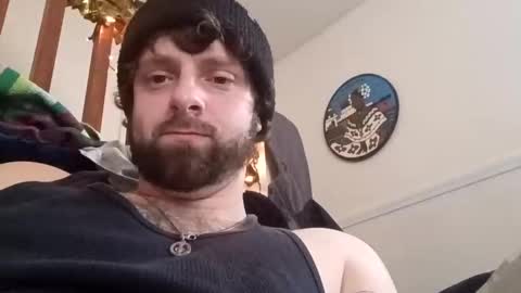 Snapshot of savy5150 chatting on February 9, 7:40 pm savy5150 online show from February 9, 7:40 pm