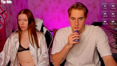 Say and kiss online show from December 4, 4:38 pm