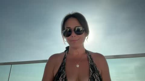 Good Girls Say Please...and Thank You online show from September 27, 11:21 pm