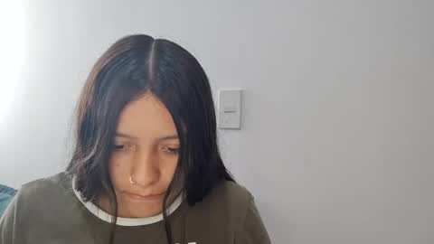 Snapshot of sayuce_black chatting on January 4, 9:31 pm sayuce black online show from January 4, 9:31 pm