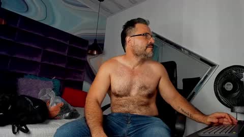 sebastian   muscleman  daddy   the better  latin  lover   online show from January 29, 7:53 pm