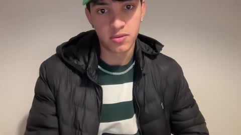 sbouchikh03 online show from January 7, 10:45 pm