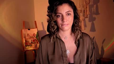 Venus online show from December 15, 3:38 pm