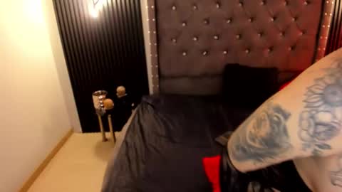 scarbadgirl_ online show from March 2, 4:03 am